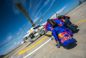 Red Bull Skydivers showcased their support to 2016 FORMULA ONE GRAND PRIX OF EUROPE